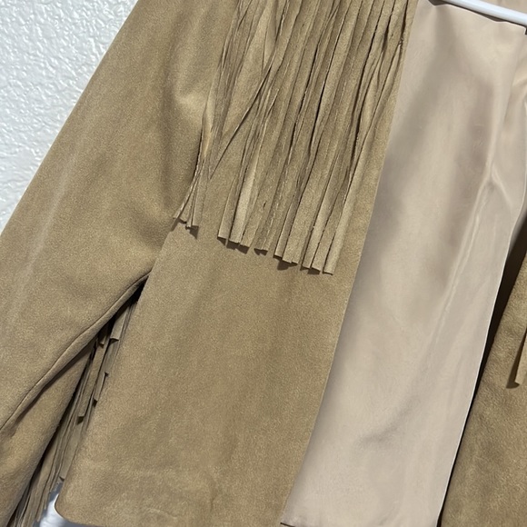 NWOT Fringe jacket, size 8 - Picture 2 of 3